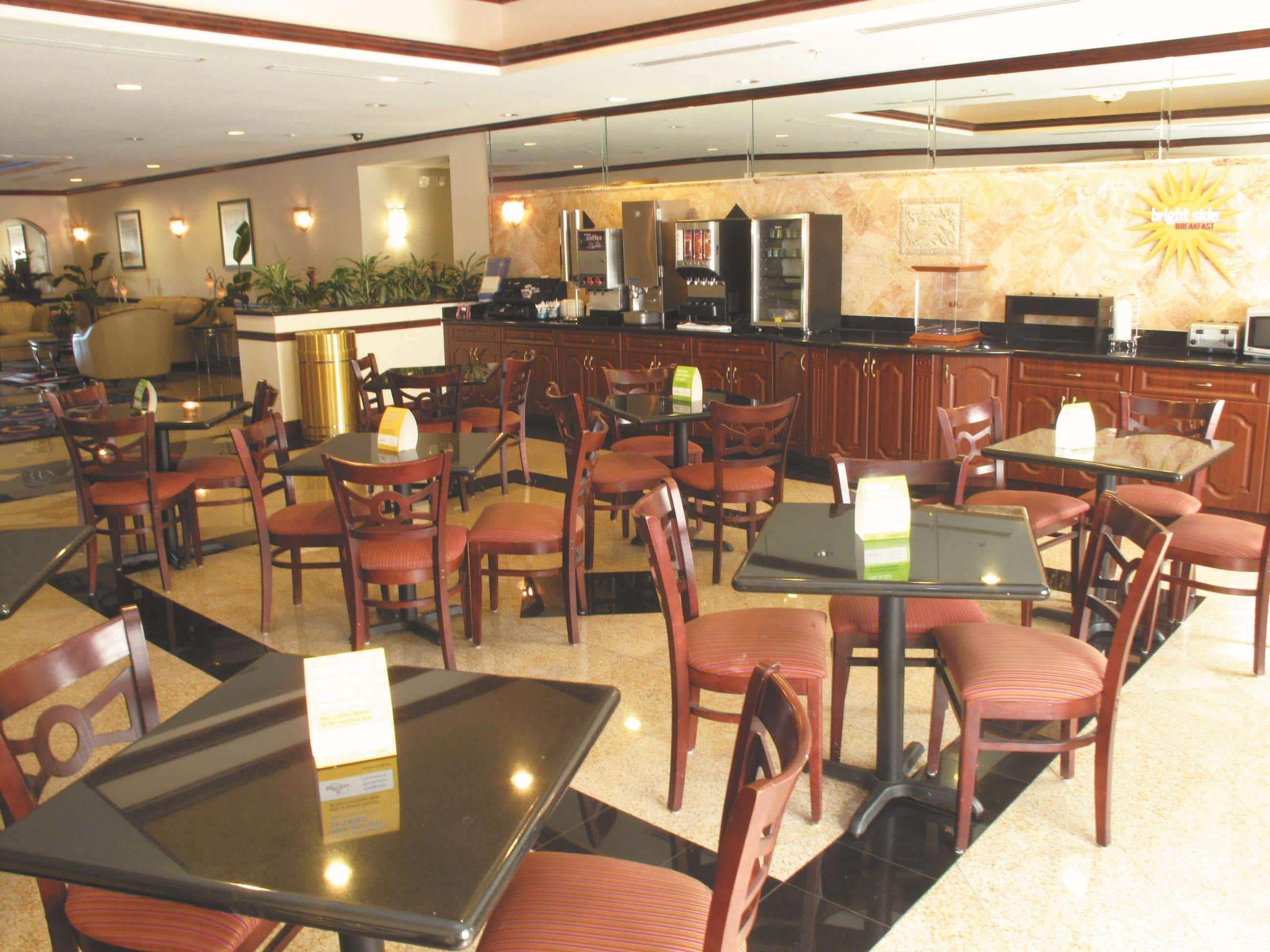 La Quinta By Wyndham Tampa Central Екстер'єр фото